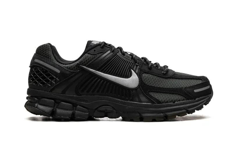 Nike Lifestyle Vomero 5 'Black Sequoia'
